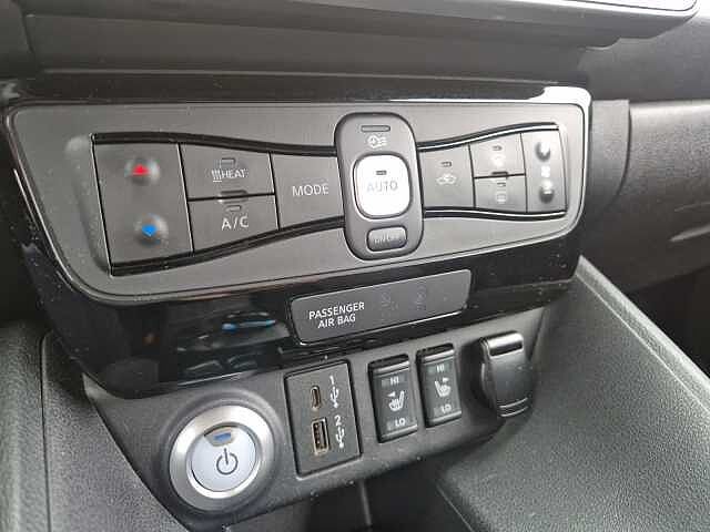 Nissan Leaf N-Connecta