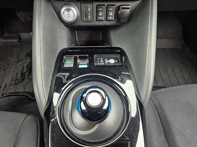Nissan Leaf N-Connecta