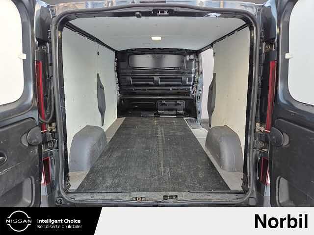 Nissan NV300 Working Star